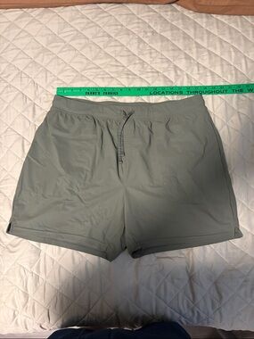 Men’s Olive Green Drawstring Athletic Shorts